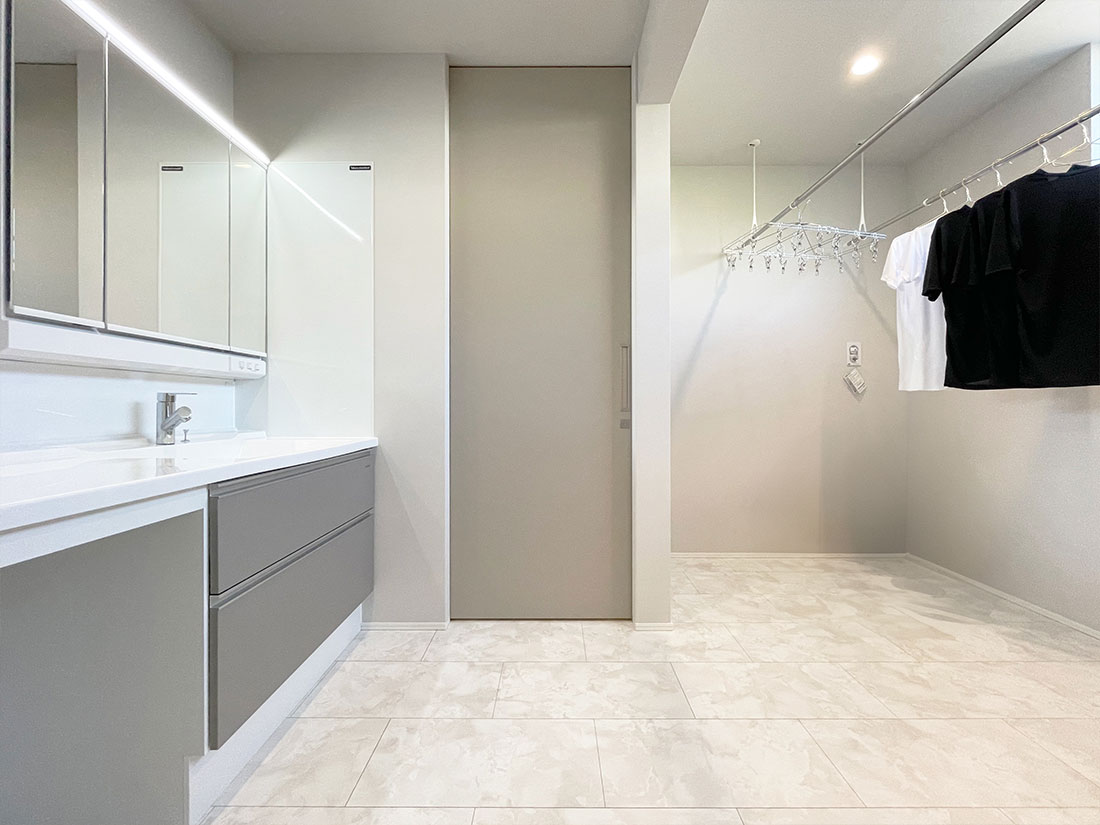 シューズクロークの写真2 - ランドリースペース